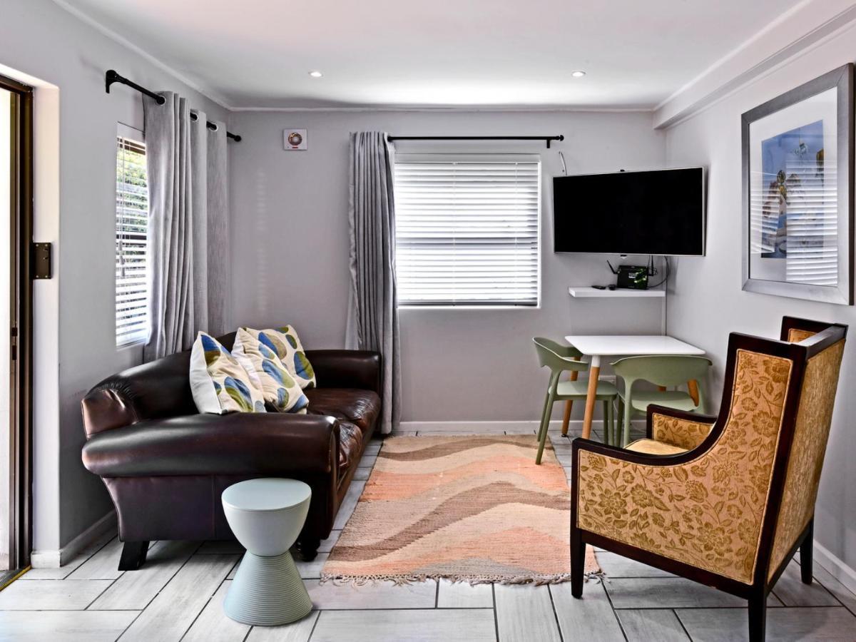 La Rochelle Cottage ฟรันเชิค ภายนอก รูปภาพ